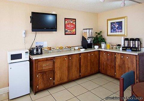 רידג'לנד Econo Lodge North חדר תמונה